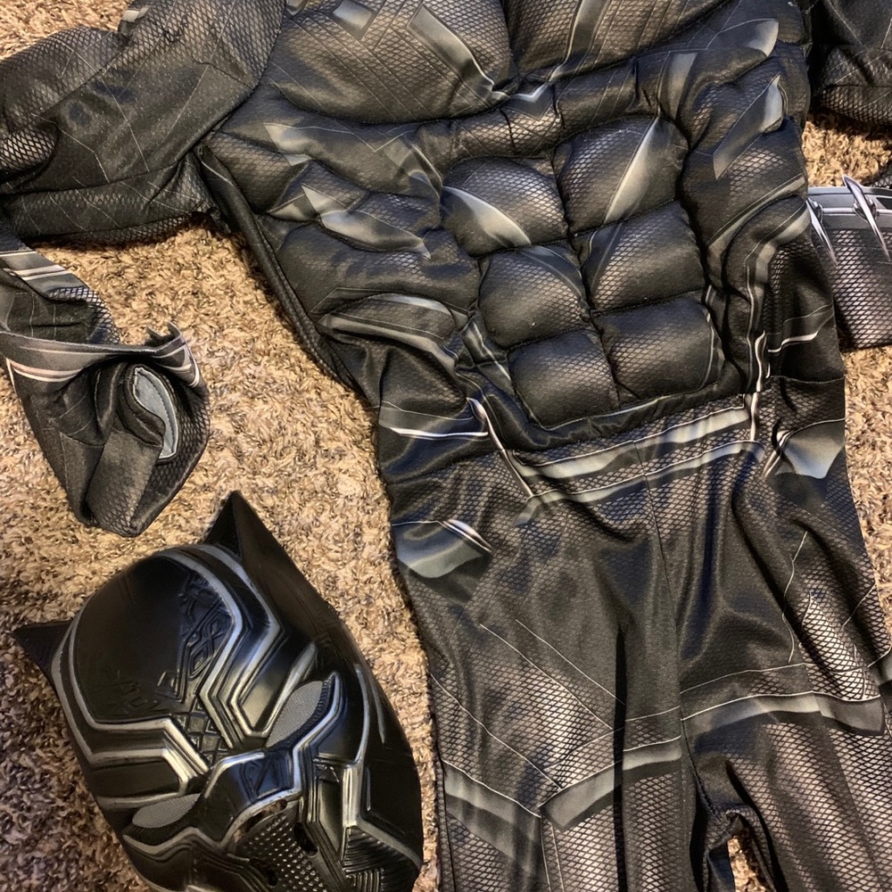 Black Panther kids sz Large costume